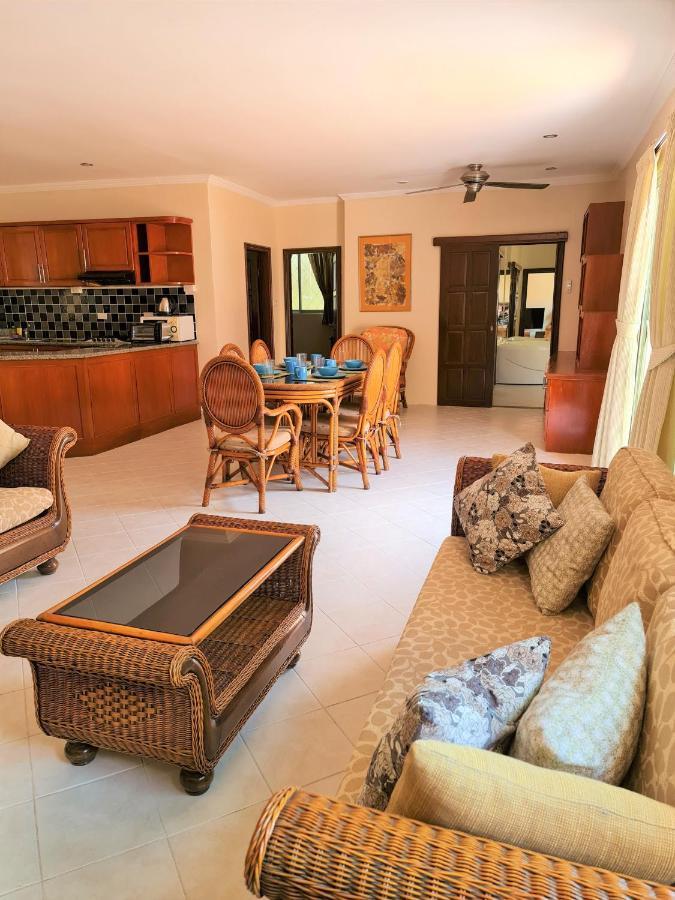 Butterfly Garden Boutique Residences by Luxury View SHA Extra Plus Pattaya Extérieur photo