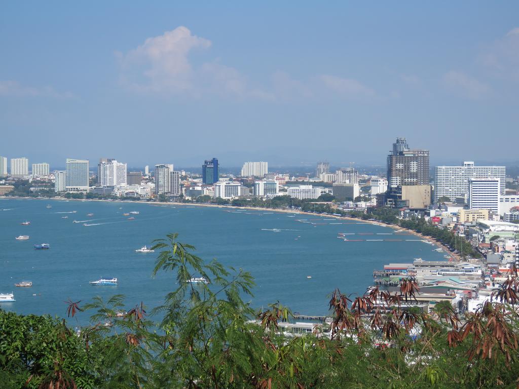 Butterfly Garden Boutique Residences by Luxury View SHA Extra Plus Pattaya Extérieur photo