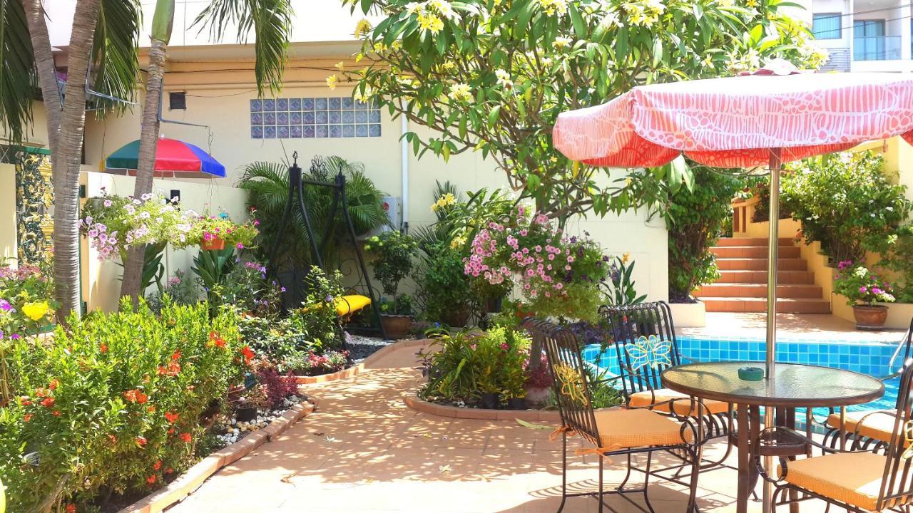 Butterfly Garden Boutique Residences by Luxury View SHA Extra Plus Pattaya Extérieur photo